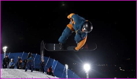 Who won Olympics 2021 snowboarding?