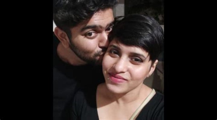 Aftab Amin Poonawalla- Wiki, Age, Height, Girlfriend, Net Worth, Ethnicity
