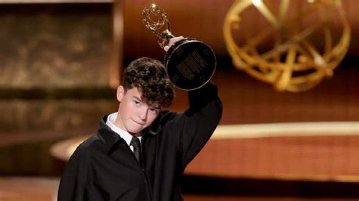 Aiden Arthur Bio, Wiki, Age, Height, Family, Girlfriend, Big Time Adolescence, and Net Worth.