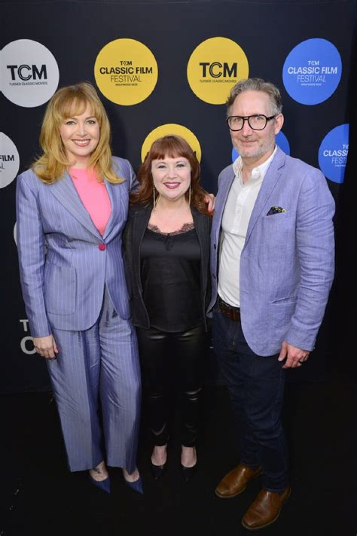 Aileen Quinn Bio, Wiki, Age, Height, Family, Husband, Annie, Movies and Net Worth