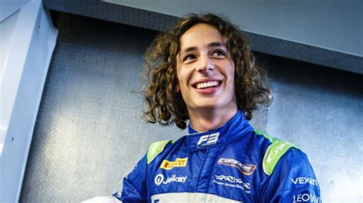 Alex Peroni Wiki, Bio, Age, Height, Nationality, Ethnicity, Dating, Girlfriend, Father, Family, Instagram