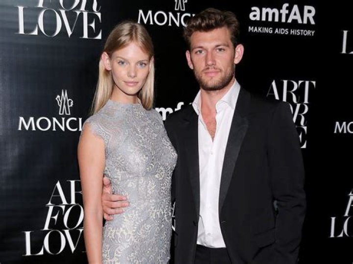 Alex Pettyfer’s Girlfriend: Who is Alex Pettyfer Dating?