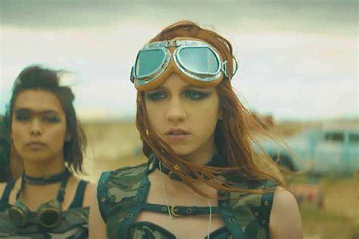 Alexa Friedman Releases Music Video for 