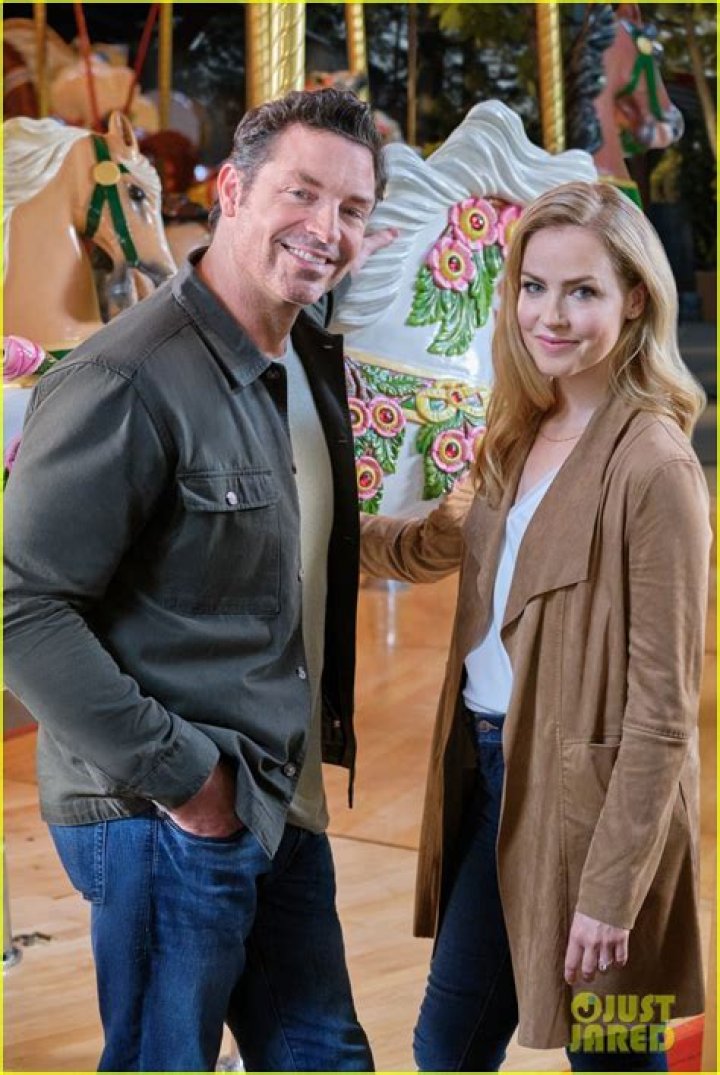 Amanda Schull’s Husband: Who is Amanda Schull Dating?