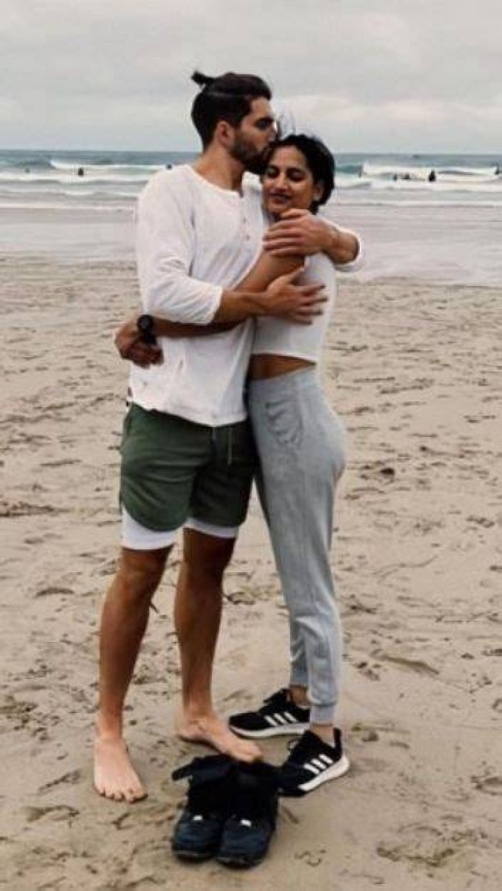 Amita Suman boyfriend Johnny Thackway 
