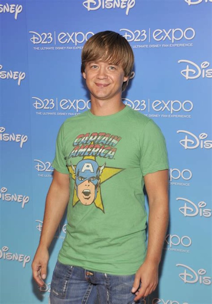 Andrew Lewis Peek (Liz Peek Son) Bio, Wiki, Age, Spouse, Kids, Family, Career, Net Worth