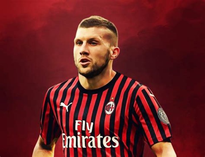 Ante Rebić- Wiki, Age, Height, Girlfriend, Net Worth, Ethnicity, Career