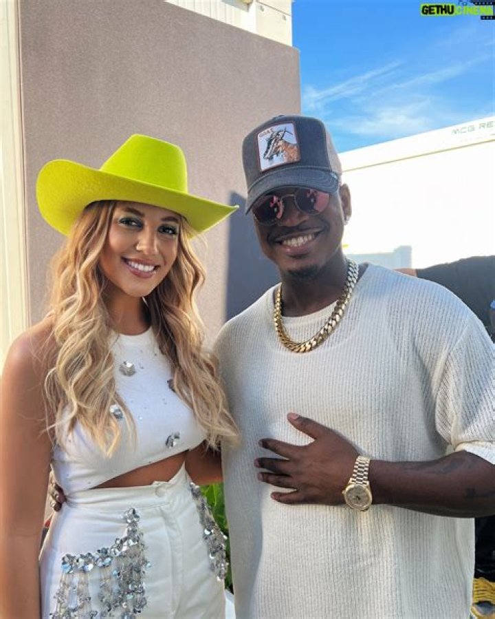 April Ivy- Wiki, Age, Height, Net Worth, Husband, Marriage