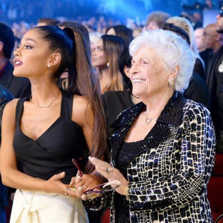 Ariana Grande: America's Second Most Hated Celebrity – 5 Reasons People Can't Stand the Diva