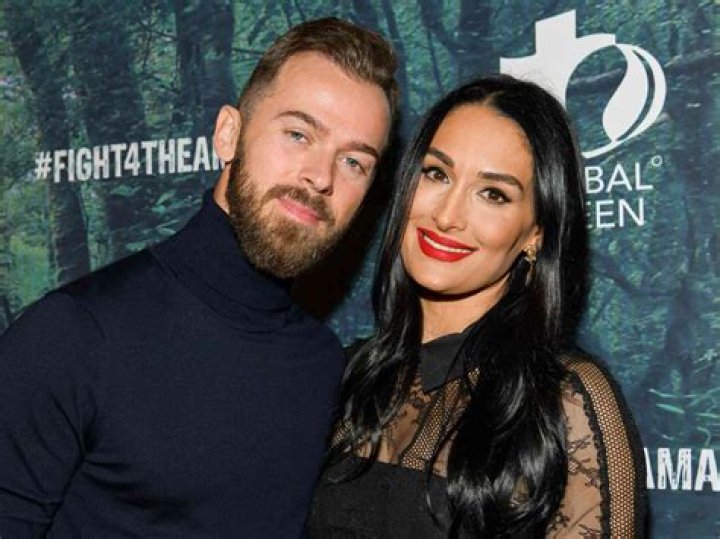 Artem Chigvintsev’s Girlfriend: Who is Artem Chigvintsev Dating?