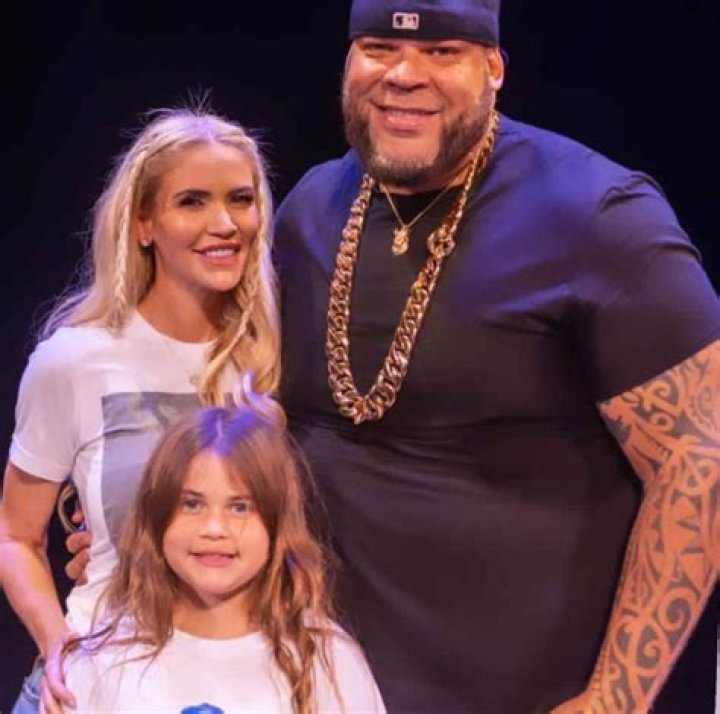 Ashley Dvorkin Bio, Wiki, Age, Height, Husband, Children, Family, Parent,Salary and Net Worth.