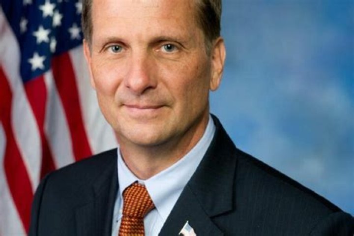 Attorney Chris Stewart net worth 2020