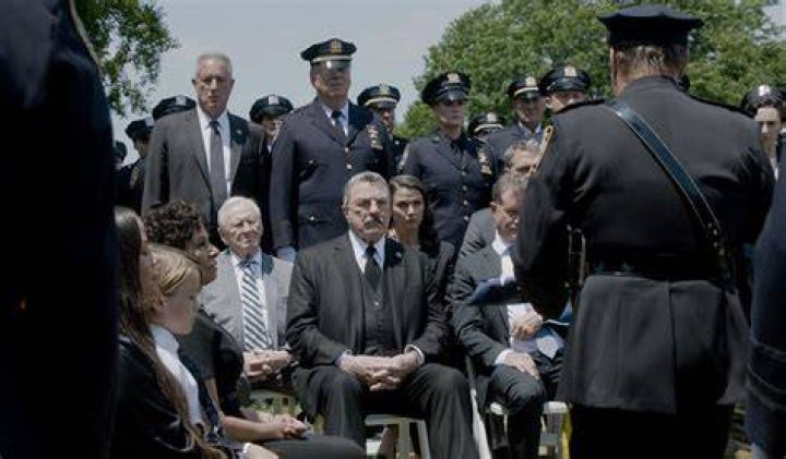 Blue Bloods Fall Finale Recap 12/07/18: Season 9 Episode 10 "Authority Figures"