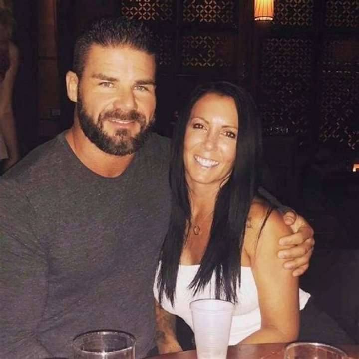 Bobby Roode’s Girlfriend: Who is Bobby Roode Dating?