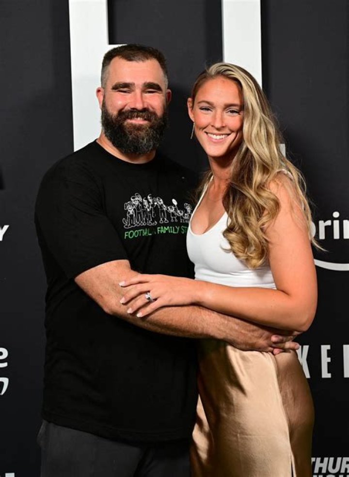 Brace Land Bio, Age, Wiki, Height, Net Worth, Wife, Nursery and Salary