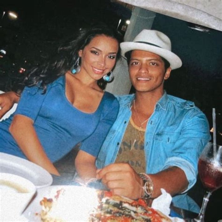 Bruno Mazzeo’s Girlfriend: Who is Bruno Mazzeo Dating?