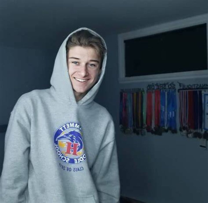 Cameron Brodeur Net Worth