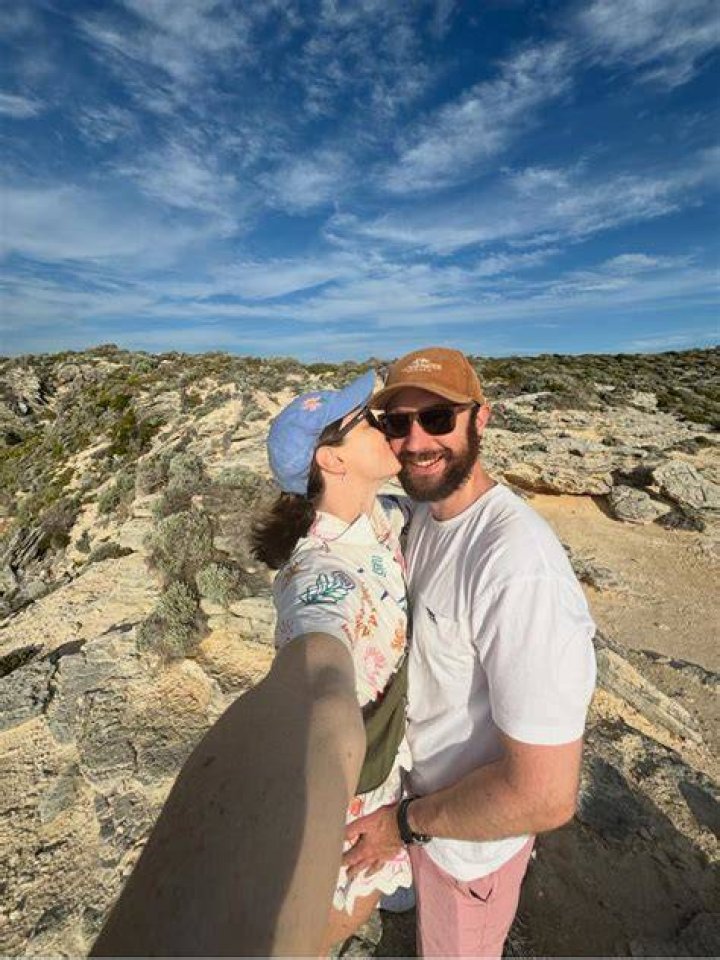 Cate Campbell Kissing Her Boyfriend Adam Kerr