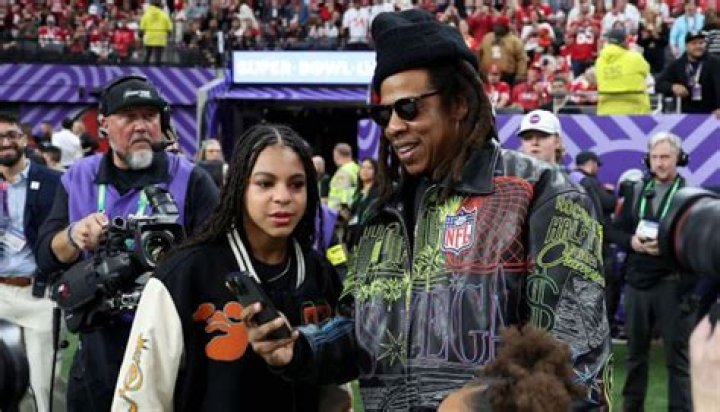 Celebrity spotting at the Super Bowl