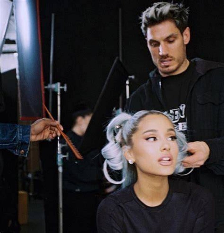 Chris Appleton Ariana Grande hair