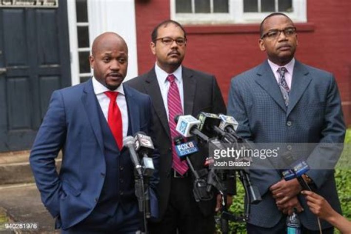 Chris Stewart Attorney Net Worth 2020