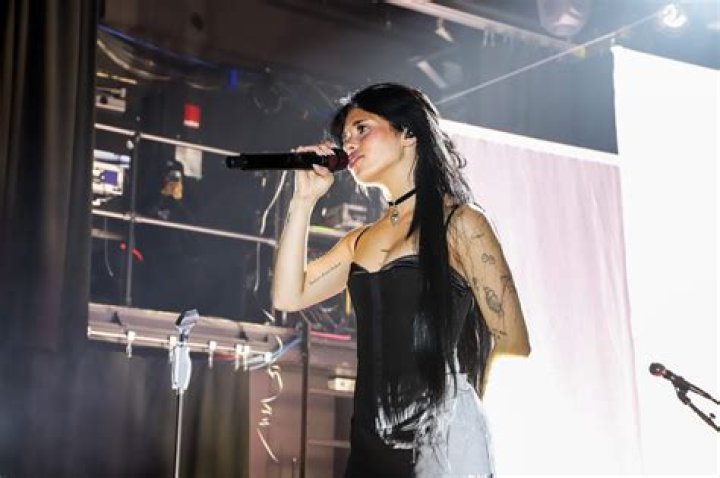 CONCERT REVIEW – Nessa Barrett – New York