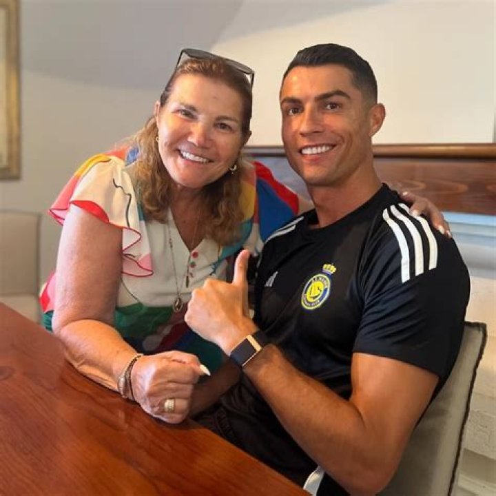Cristiano Ronaldo- Wiki, Age, Height, Wife, Net Worth, Ethnicity, Career