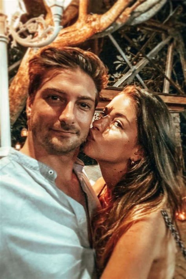 Daniel Lissing Bio-Wiki, Age, Wife, Movies, Actor, Salary and Krakow