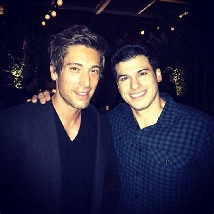 David Muir Gay, Salary, Married, Wife, Chest, Girlfriend, Family ...