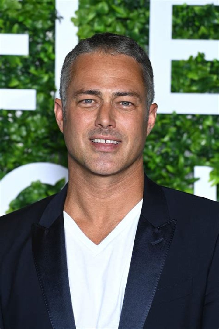 Dennis Kinney Net Worth, Age, Height, Bio, Birthday, Wiki!