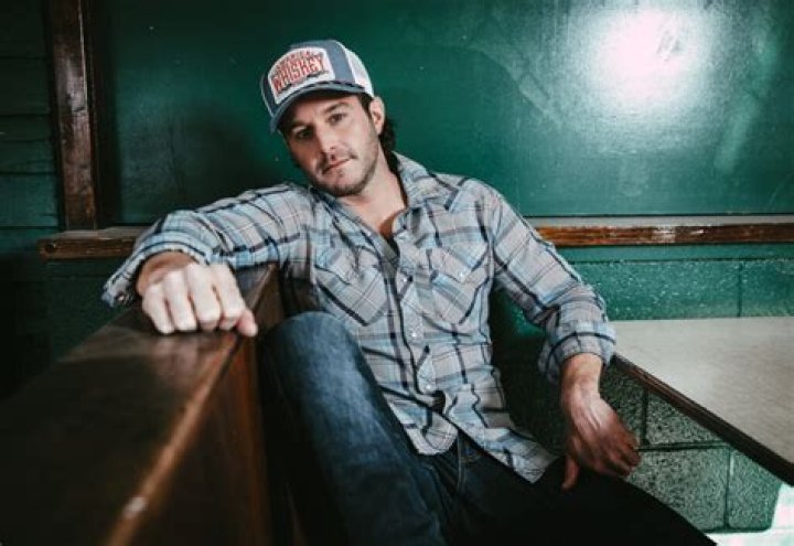 Easton Corbin Biography: Spouse, Instagram, Height, Children, Songs, Age, Net Worth