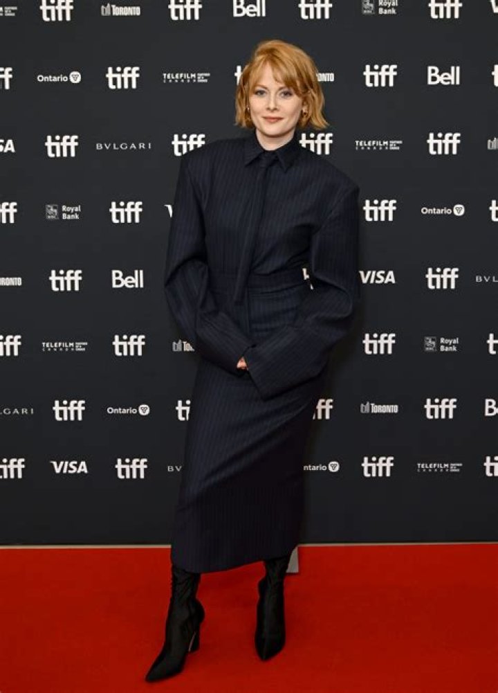 Emily Beecham- Wiki, Age, Height, Net Worth, Boyfriend, Ethnicity, Career