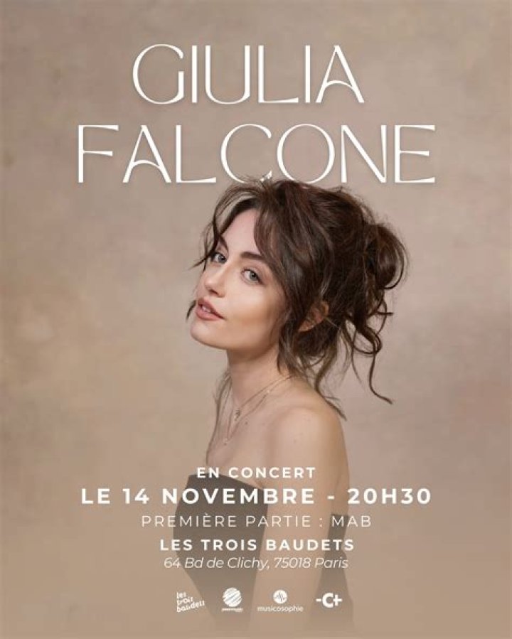 Exclusive Interview with Italian Singer-Songwriter Giulia