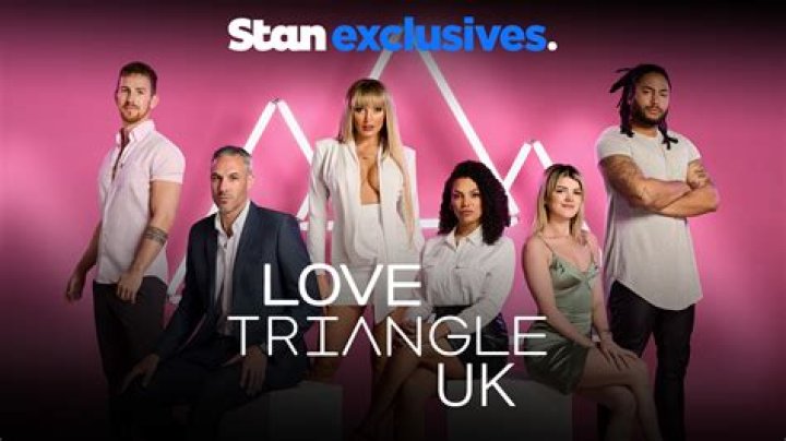 EXCLUSIVE! Khloe Rose opens up about the love triangle that inspired her newest single