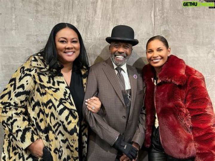 Fame | Bill Whitfield net worth and salary income estimation Jan, 2024