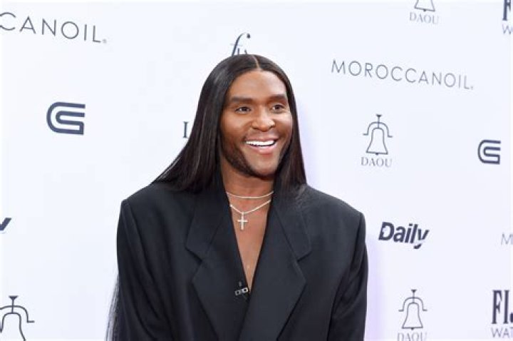 Fame | Christopher Brian Roach net worth and salary income estimation Jan, 2024