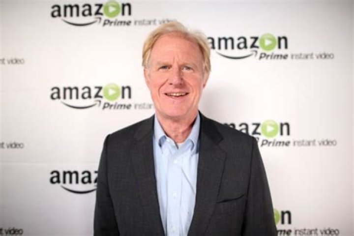 Fame | Ed Begley Jr. net worth and salary income estimation Apr, 2024