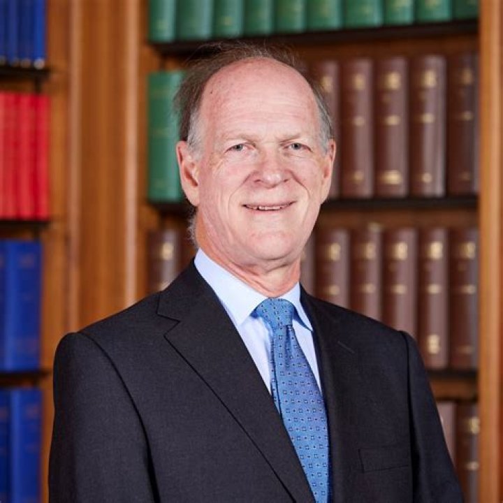 Fame | Lawrence Collins, Baron Collins of Mapesbury net worth and salary income estimation Jan, 2024