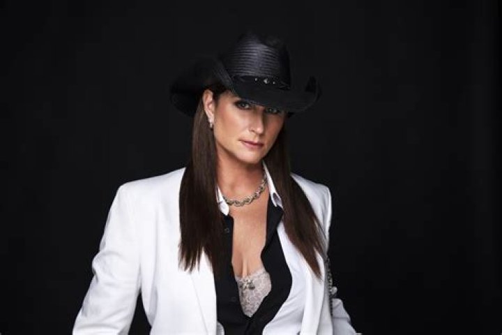 Fame | Terri Clark net worth and salary income estimation Jan, 2024