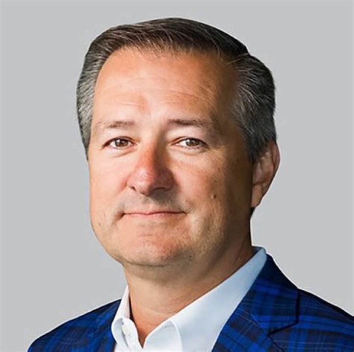 Fame | Thomas S. Ricketts net worth and salary income estimation Apr, 2024