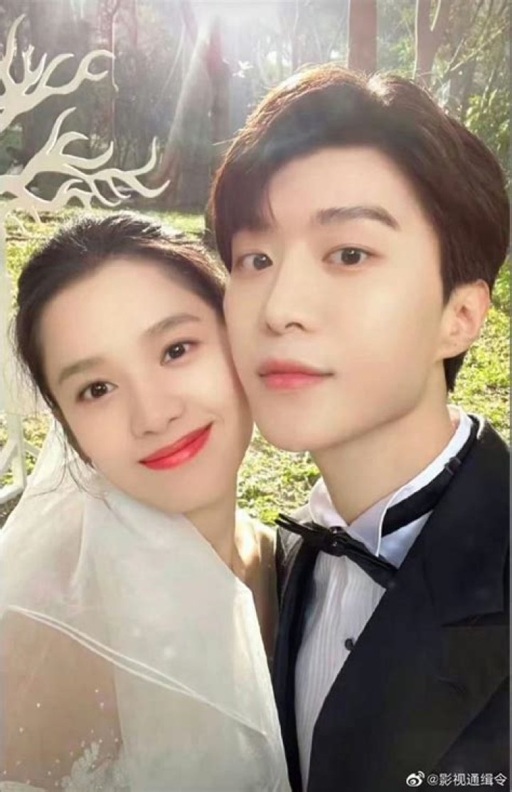 Fan ChengCheng’s Girlfriend: Who is Fan ChengCheng Dating?