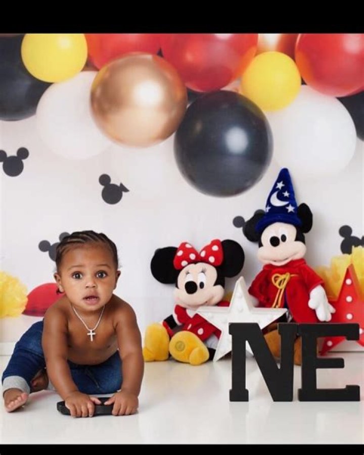 Floyd Mayweather Jr.’s daughter Iyanna “YAYA” Mayweather Biography: Baby, Age, Boyfriend, Net Worth, Mother, Husband, Height