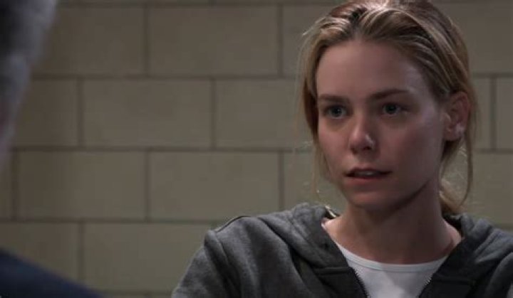 General Hospital Spoilers: Ryan Stabs Austin &ndash; Takes Over as Hook & Strikes Ava&rsquo;s New Man?