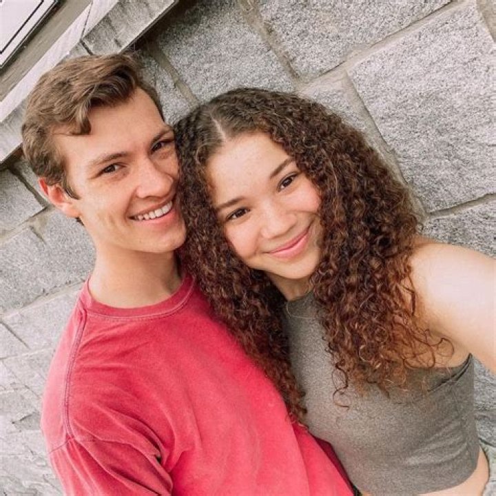 Gracie Haschak’s Boyfriend: Who is Gracie Haschak Dating?