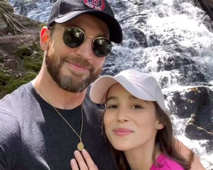 Gray Evans’s Girlfriend: Who is Gray Evans Dating?