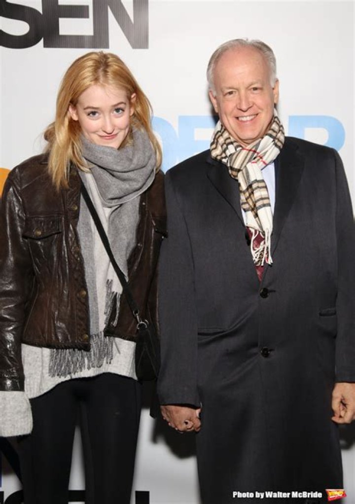 Gus Birney Wiki, Bio, Age, Family, Boyfriend, Height, Net Worth and Movies