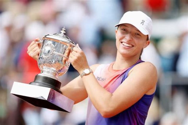 Iga Swiatek Wiki: What’s Her Net Worth? Tennis Player Career Highlights