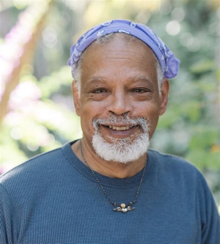 Ishmael Houston-Jones Net Worth, Age, Height, Bio, Birthday, Wiki!