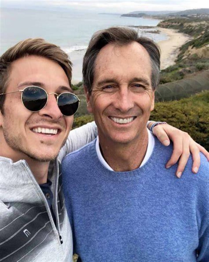 Jac Collinsworth Bio: Cris Collinsworth Son, Wife, Salary, IG, Career Wiki