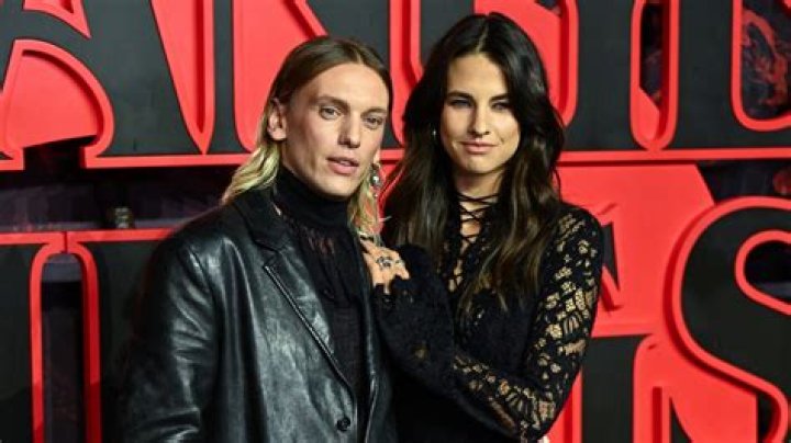 Jamie-Lee Six’s Boyfriend: Who is Jamie-Lee Six Dating?